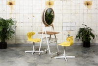 http://maaikefransen.com/files/gimgs/th-32_75_mirror-chairs.jpg